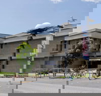 Newcastle Art Gallery - New South Wales Tourism 