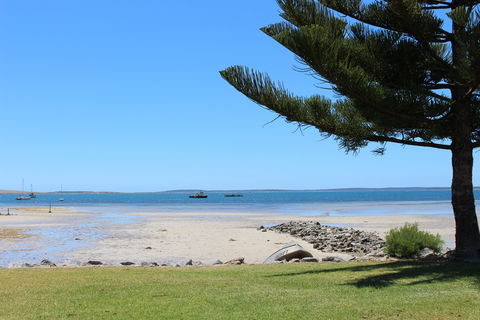 North Point Reserve (Mundy's Mooring) Playground - New South Wales Tourism  0