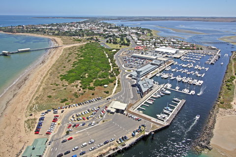 Queenscliff Harbour - New South Wales Tourism  1