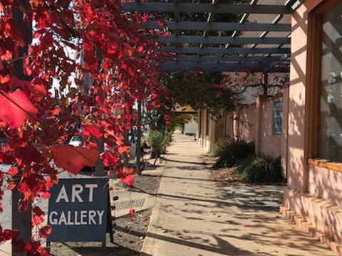 Riverton Light Gallery - New South Wales Tourism  0