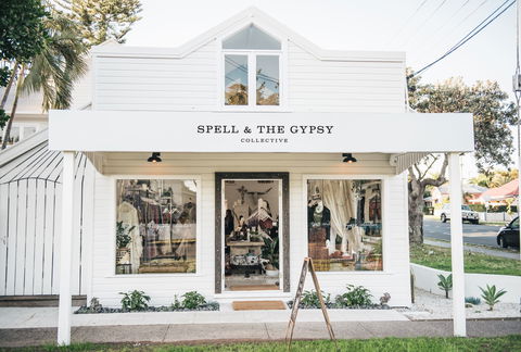 Spell & The Gypsy Collective - New South Wales Tourism  0