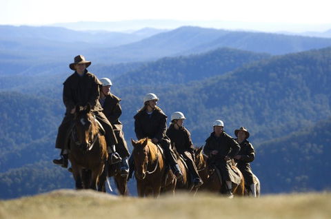 Victoria's High Country - New South Wales Tourism  0