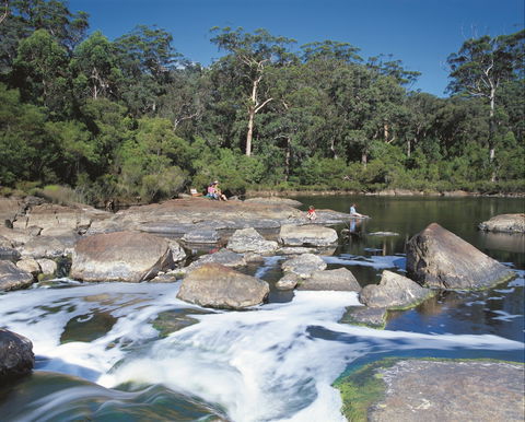 Walpole-Nornalup National Park - New South Wales Tourism  2