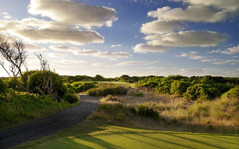 13th Beach Golf Links - New South Wales Tourism  1