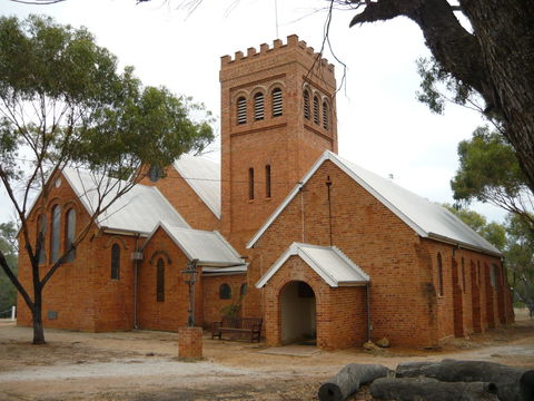 Avon River Walk Trail And Janet Millet Lane - New South Wales Tourism  2