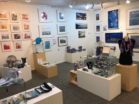 Batemans Bay Visitors Centre Art Gallery - New South Wales Tourism  0