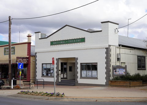 Braidwood Visitors Information Centre At The Theatre - New South Wales Tourism  0