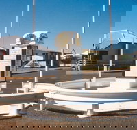 Cloncurry War Memorial - New South Wales Tourism 