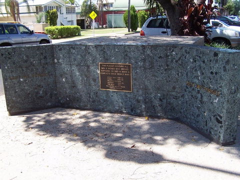 Emerald War Memorial - New South Wales Tourism  1