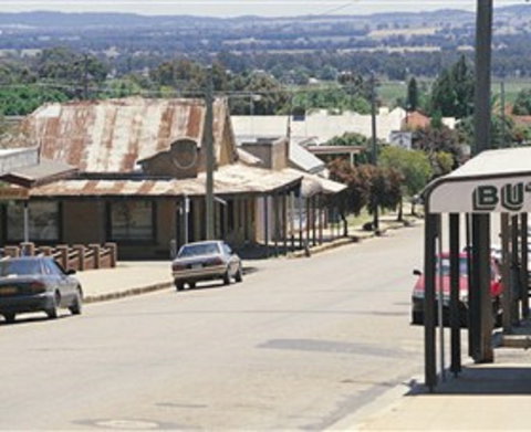 Gulgong Symbol Trail - New South Wales Tourism  0