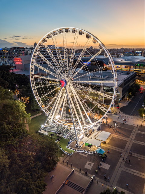 The Channel Seven Wheel Of Brisbane - New South Wales Tourism  0