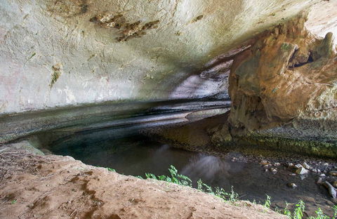 Verandah Cave - New South Wales Tourism  0