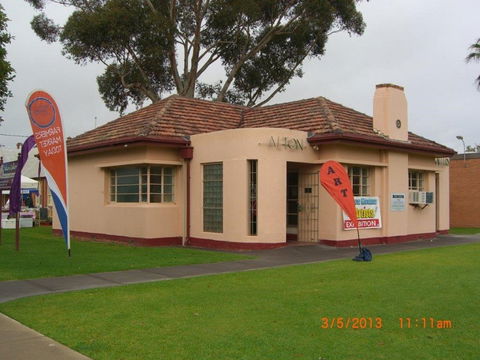 Alton Gallery Echuca - New South Wales Tourism  0
