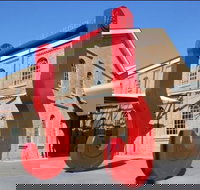 Newcastle Scavenger Hunt Between River and Sea - New South Wales Tourism 