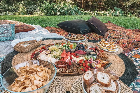 A Picnic In Byron Bay - New South Wales Tourism  5
