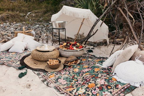 A Picnic In Byron Bay - New South Wales Tourism  2