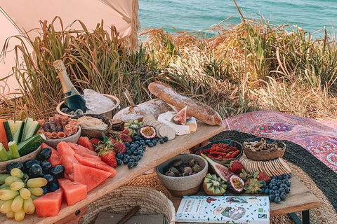 A Picnic In Byron Bay - New South Wales Tourism  0