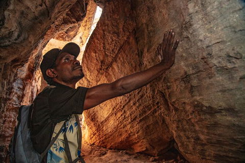 Arnhem Land Injalak Hill Full-Day Tour From Darwin - New South Wales Tourism  12