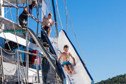 Day Sail The Whitsunday Islands On Atlantic Clipper From Airlie Beach - New South Wales Tourism  7
