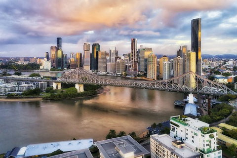 Brisbane Airport Transfers : Brisbane Airport BNE To Brisbane In Luxury Car - New South Wales Tourism  4