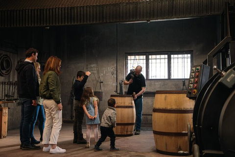 Yalumba Cooperage Tour - New South Wales Tourism  10