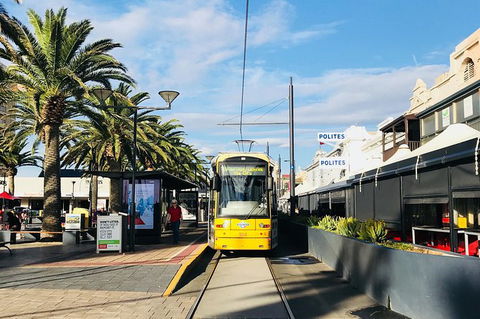 Adelaide Driving Tour - New South Wales Tourism  2