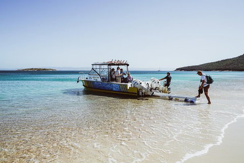 Sea & Explore Wineglass Bay & Freycinet National Park - Cruise & Walk - New South Wales Tourism  3