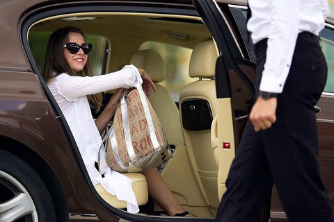 Melbourne Airport (MEB) To City Center To Airport - Private Transfer - New South Wales Tourism  1