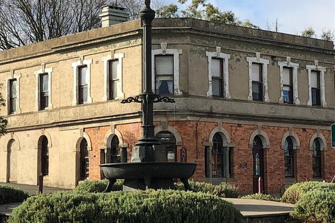 Alices Journeys Guided Walking Tours Of Daylesford - New South Wales Tourism  0