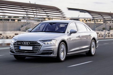 Audi A8 Chauffeur Car Melbourne Airport To CBD - New South Wales Tourism  2
