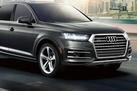 Audi Q7 SUV Melbourne Airport To CBD - New South Wales Tourism  1
