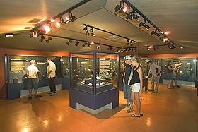 Battery Hill Mining Centre - New South Wales Tourism  0