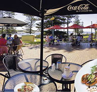 The Beach and Bush Gallery and Cafe - New South Wales Tourism 