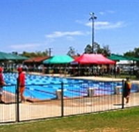 Charleville Swimming Pool - New South Wales Tourism 
