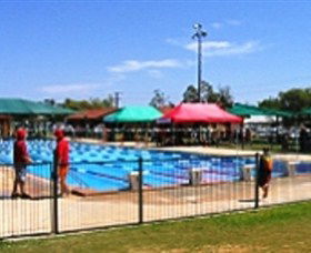 Charleville Swimming Pool - New South Wales Tourism  0