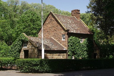 Cooks' Cottage - New South Wales Tourism  0
