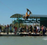 Cable Ski Cairns - New South Wales Tourism 