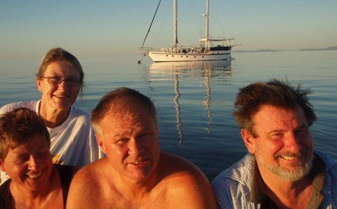 A Whitsunday Luxury Sailing Holiday - New South Wales Tourism  2