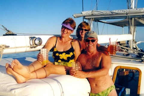 A Whitsunday Luxury Sailing Holiday - New South Wales Tourism  4
