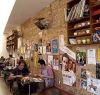 Las Chicas - New South Wales Tourism 