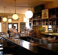 Percy's Bar and Bistro - New South Wales Tourism 