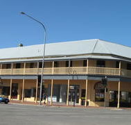 Colac Hotel - New South Wales Tourism 