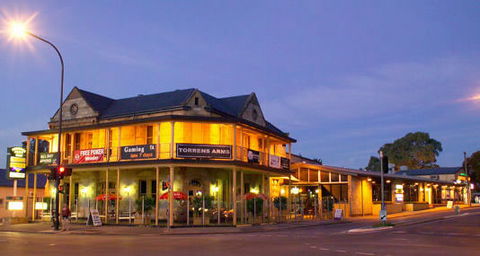 Torrens Arms Hotel - New South Wales Tourism  0