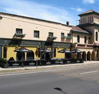 Ferntree Gully Hotel - New South Wales Tourism 
