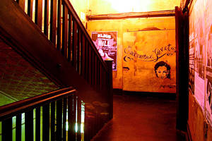 Revolver - New South Wales Tourism  0
