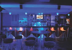 Cambridge Balcony Bar - New South Wales Tourism  0