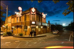 London Tavern Hotel - New South Wales Tourism  0