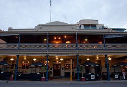 PJ O'Brien's Irish Pub - New South Wales Tourism  0