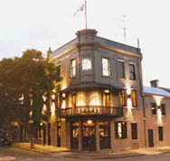 Australian Youth Hotel - New South Wales Tourism 