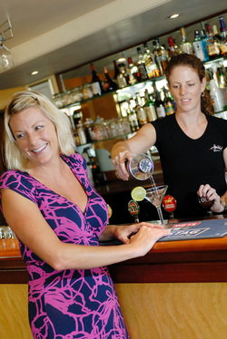 Harbord Beach Hotel - New South Wales Tourism  1